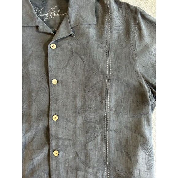 Tommy Bahama Silk Shirt Men's Sz M Black Holliday Embroiled “Give Drinks Chance” - Picture 3 of 11